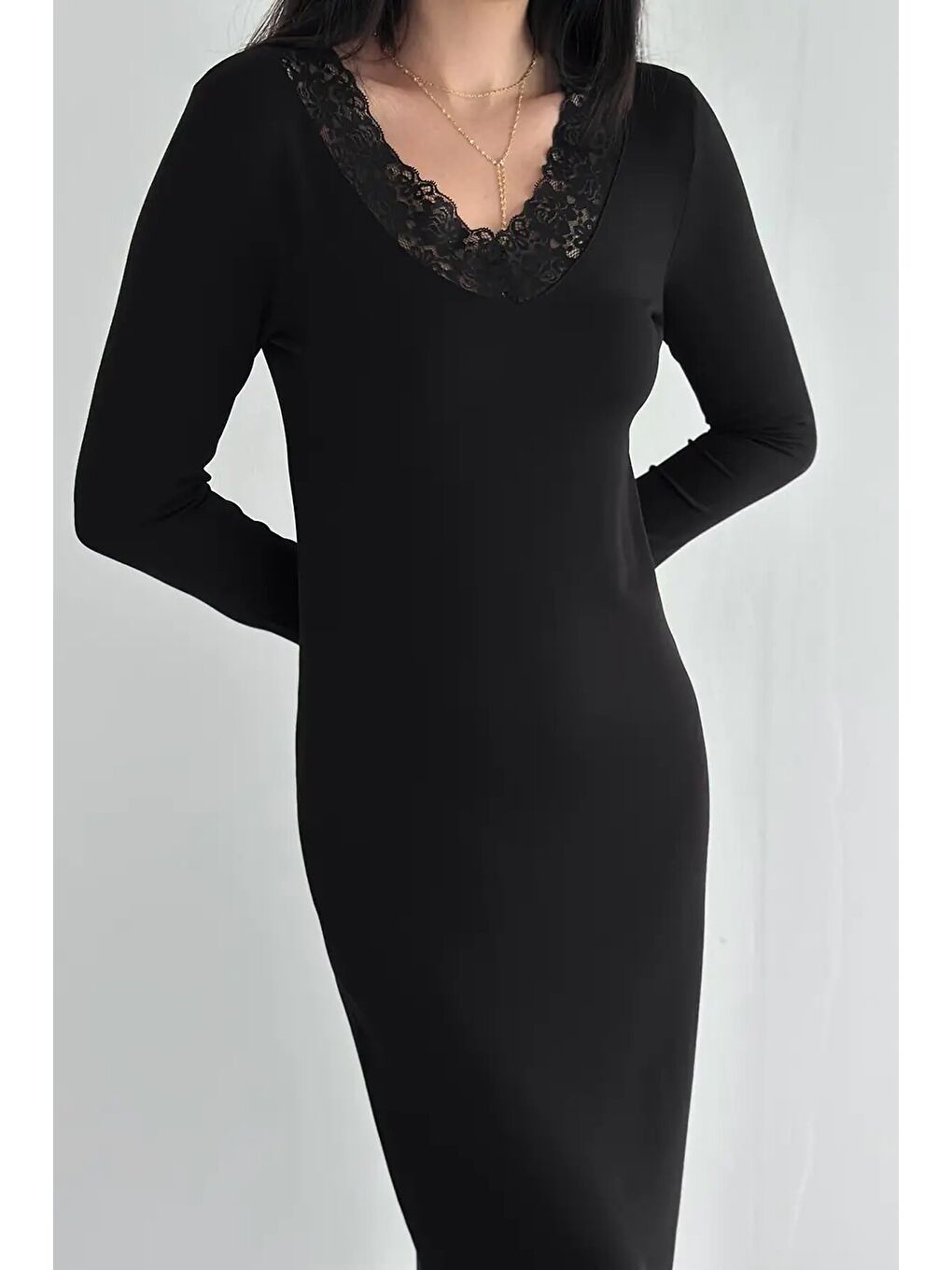 Siyah Kadın Dantel Detaylı V Yaka Elbise – Uzun Kollu Günlük Elbise-2