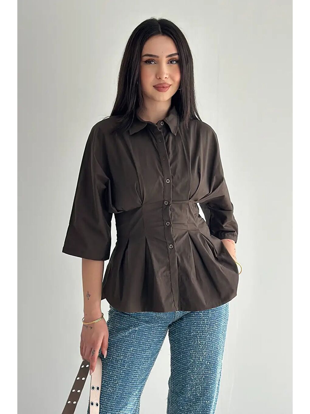 Kadın Bel Formlu Gömlek – Düğmeli Yarım Kol Gömlek Kahverengi-1
