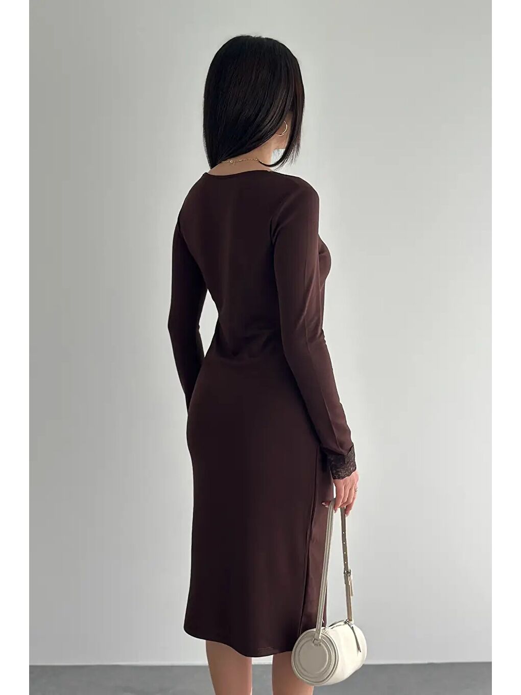 Kahverengi Kadın Dantel Detaylı V Yaka Elbise – Uzun Kollu Günlük Elbise-3