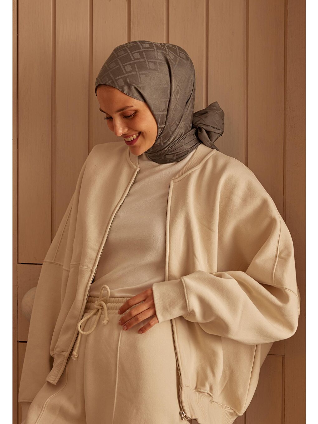 Porto Jakarlı Şal Köz Grisi-1