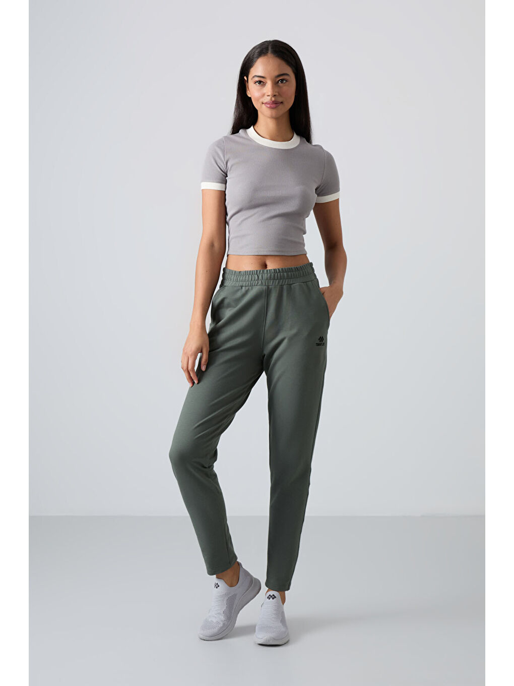 Haki Fermuar Paçalı Cepli Rahat Form Kadın Eşofman Alt - 94246-1