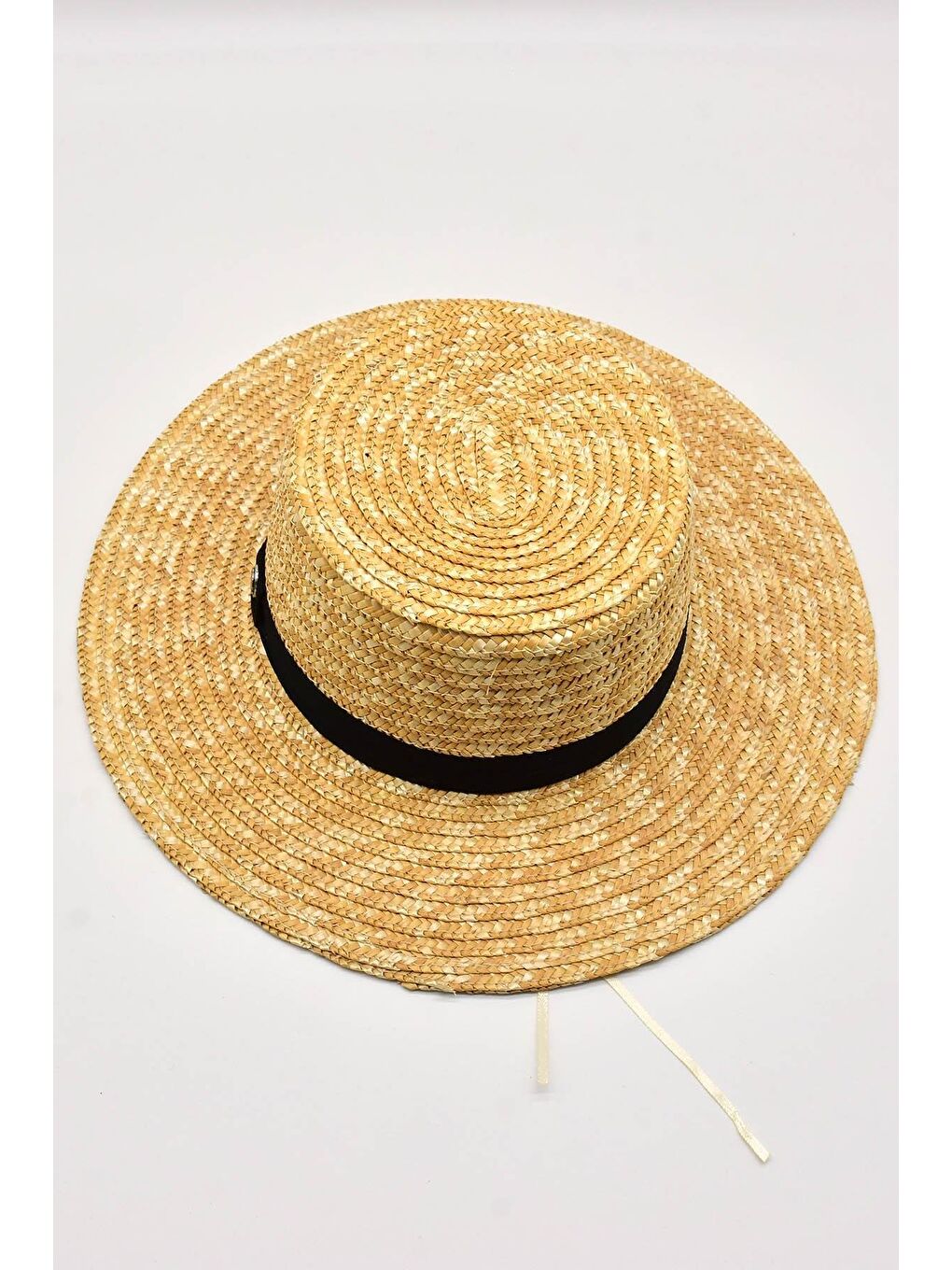 Bej Orijinal Gondol Hasır Şapka Şıklık Ve Zerafet İçin Plaj Ve Günlük Kullanım HSR2107