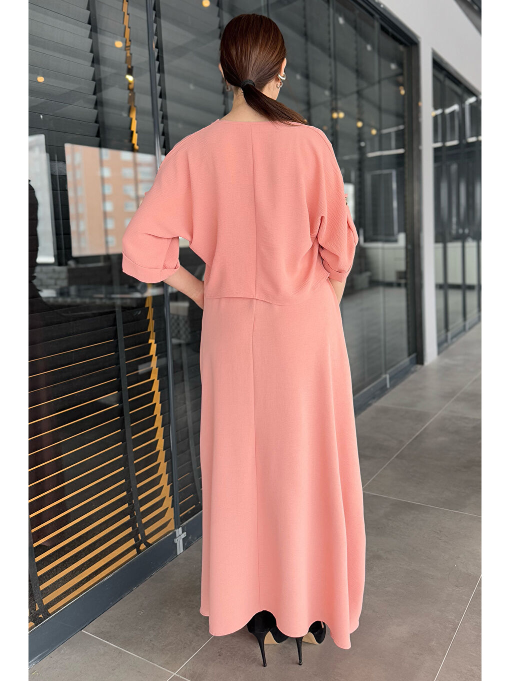 Pembe Degaje Yaka Kol Detaylı Cepli Kadın Bluz Etek İkili Takım-3