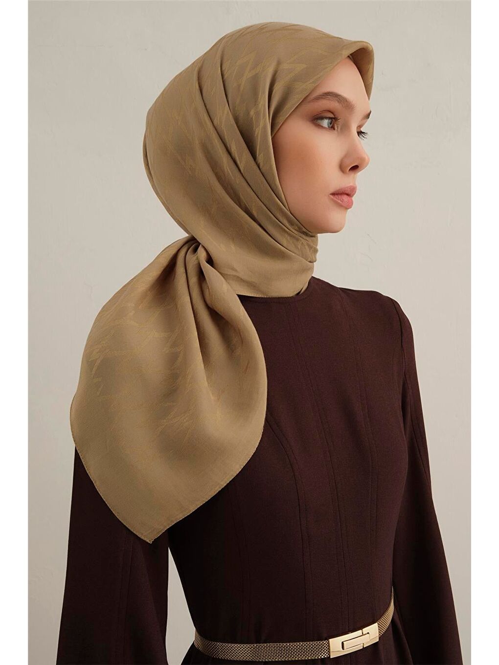 Kahverengi Lyocell Eşarp 1- 70-1