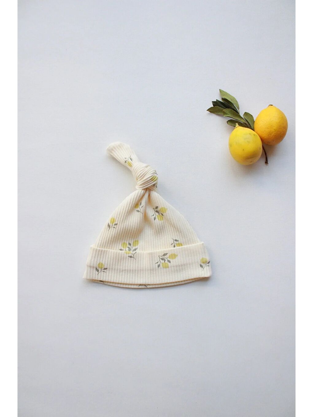 Ekru Limon Desenli Mona Şapka-1