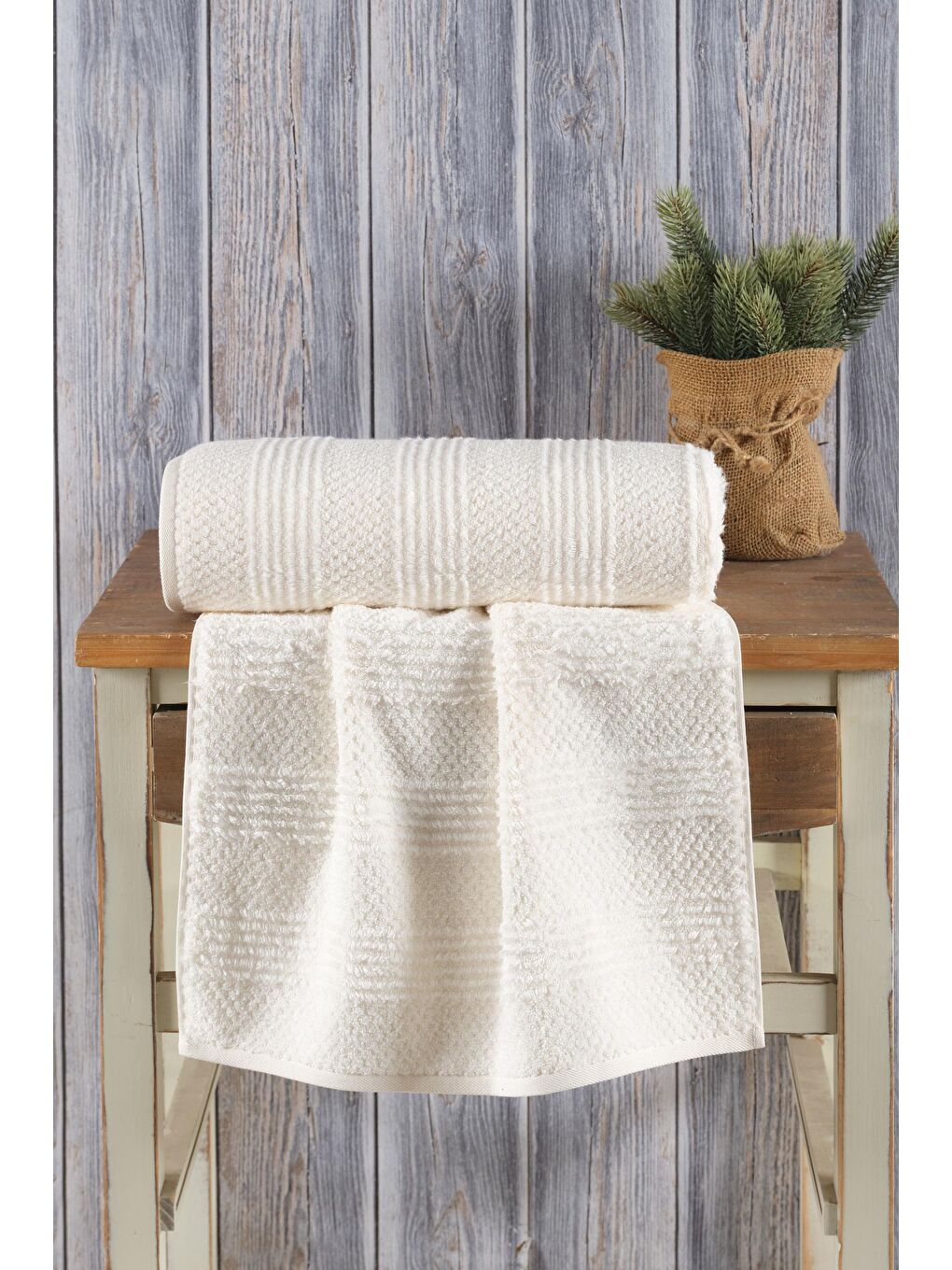 Lavin 100 Premium Pamuk Banyo Havlusu 80x150 cm Beyaz