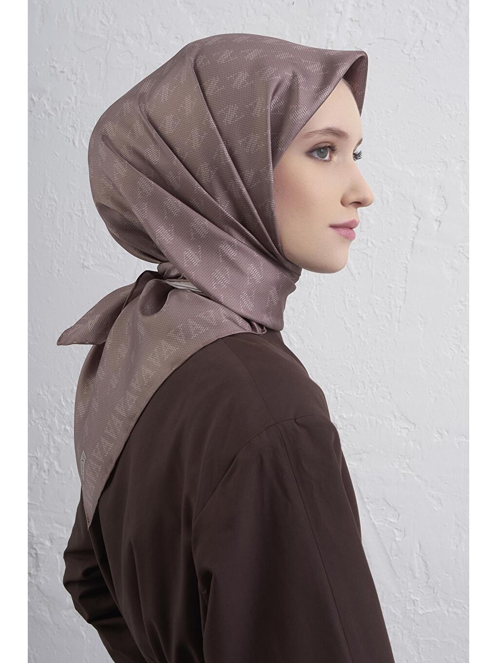 Bej Saf İpek Sura Eşarp 9412D 89-1