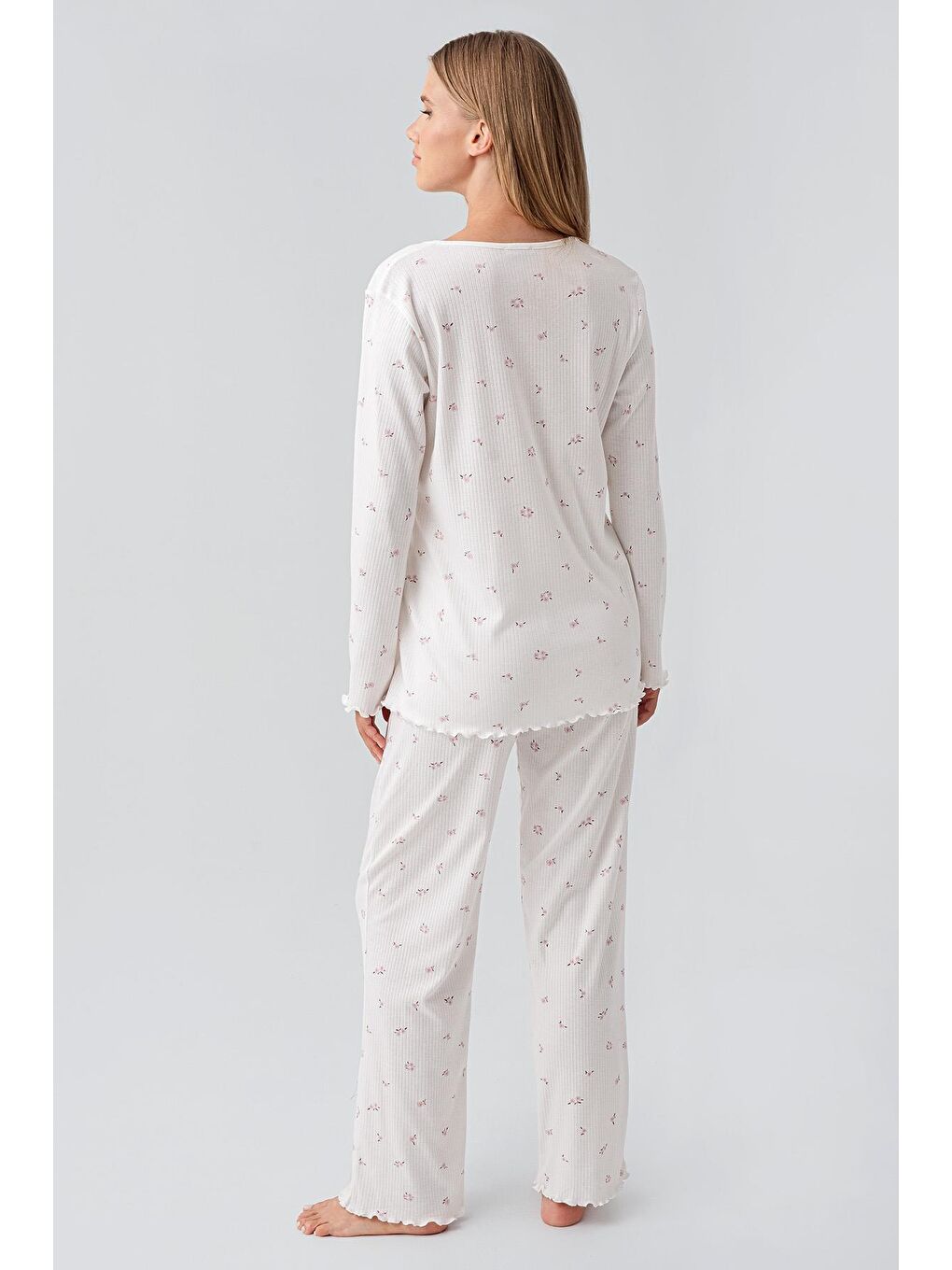 Ekru Uzun Kollu Desenli Düğmeli Esnek Pamuklu Hamile Pijama Takım 18218-3