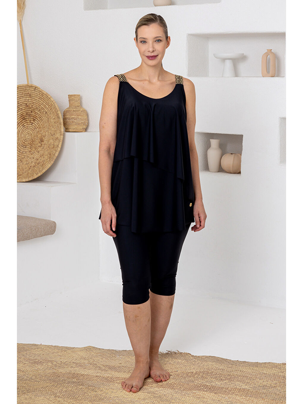 Büyük Beden UV Korumalı Elastanlı Sıfır Kol Yarı Kapalı Mayo 1813 Siyah06-2