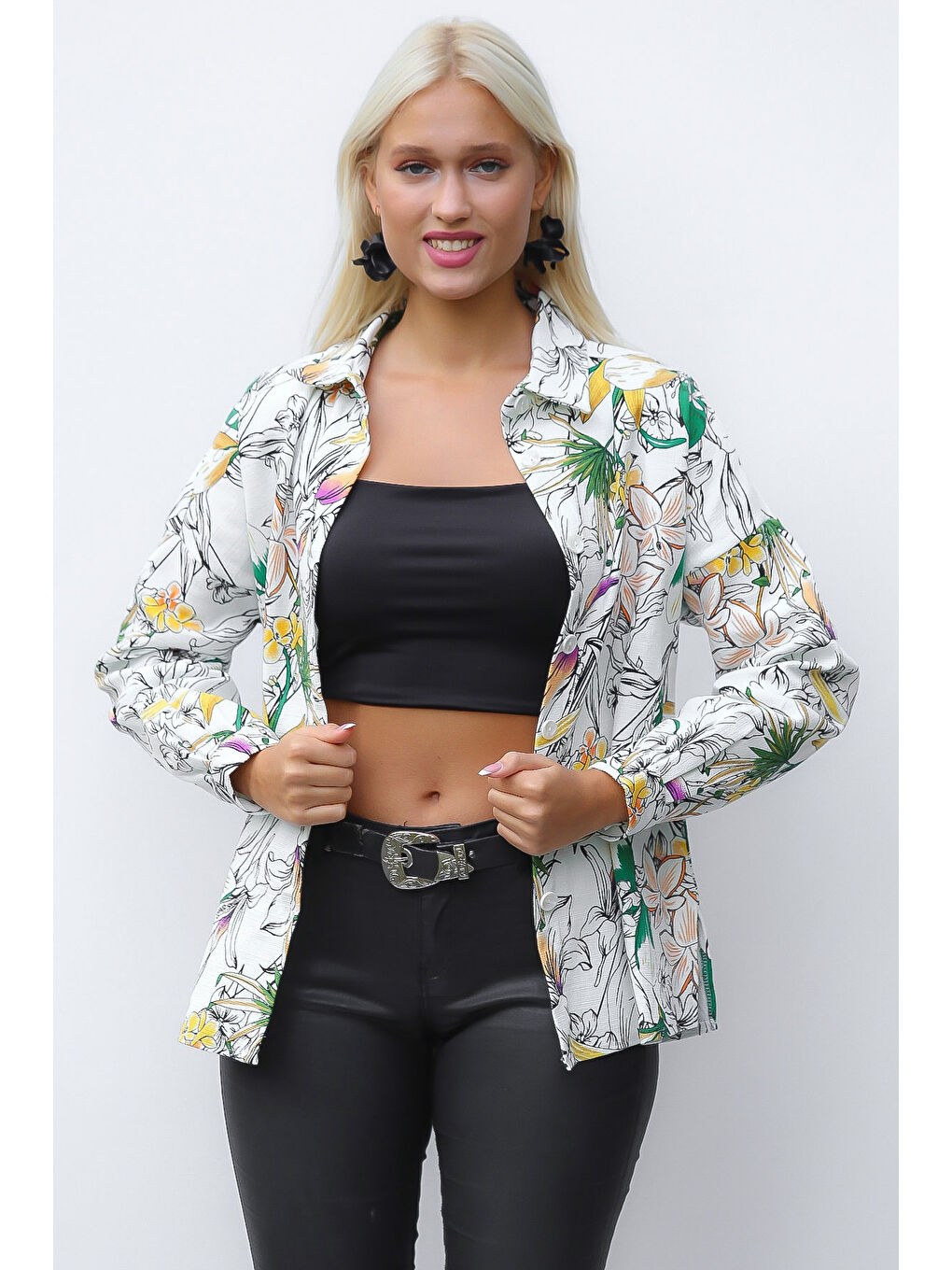 Beyaz Gömlek Yaka Uzun Kol Çiçekli Düğmeli Oversize Casual Pamuk Dokuma Gömlek Ceket-4