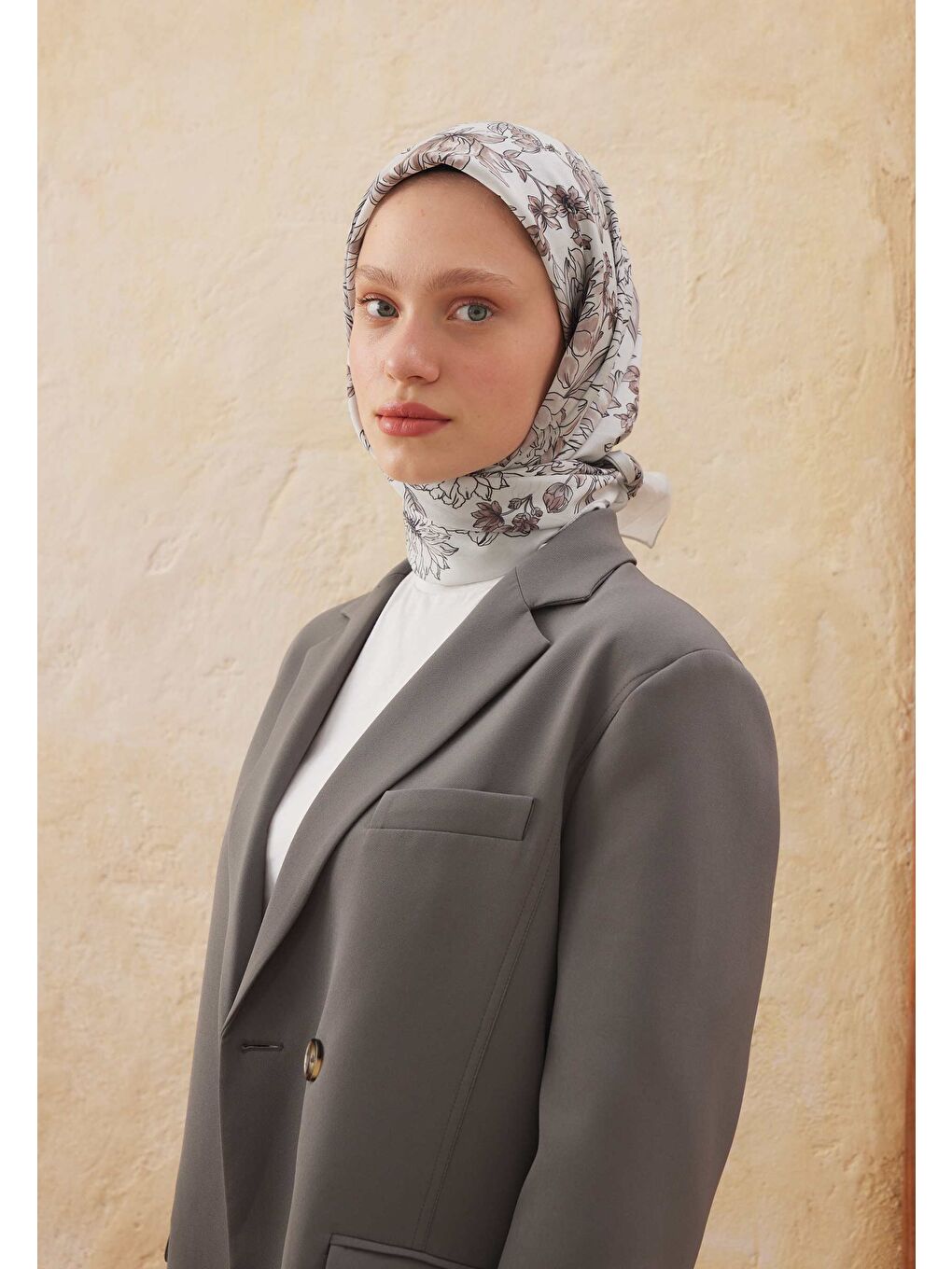 Kahverengi Aster Desen Pamuk İpek Eşarp Soft Kahve-2