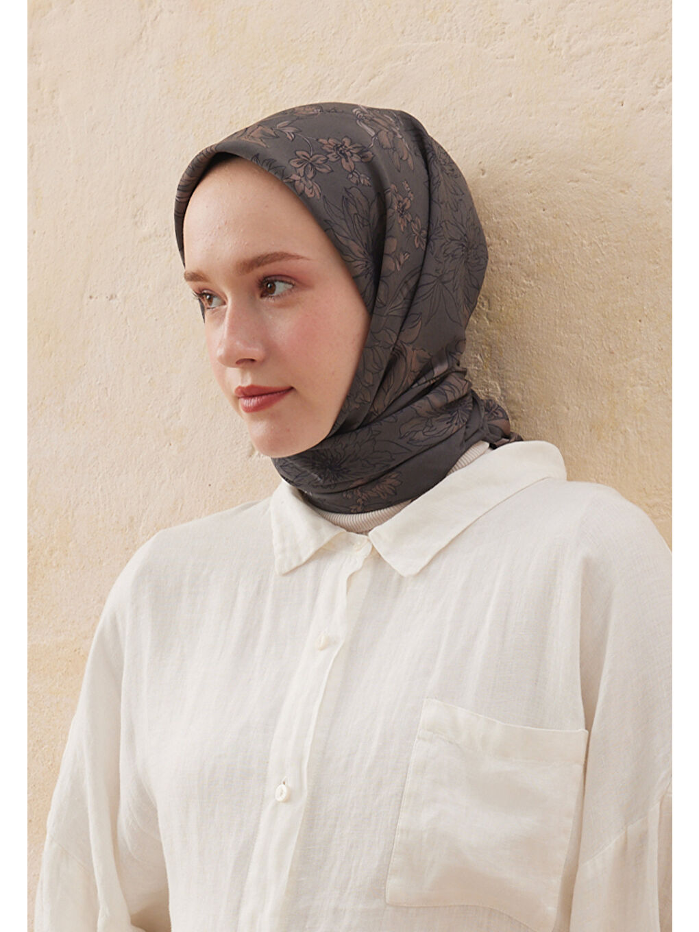 Kahverengi Aster Desen Pamuk İpek Eşarp Koyu Kahve