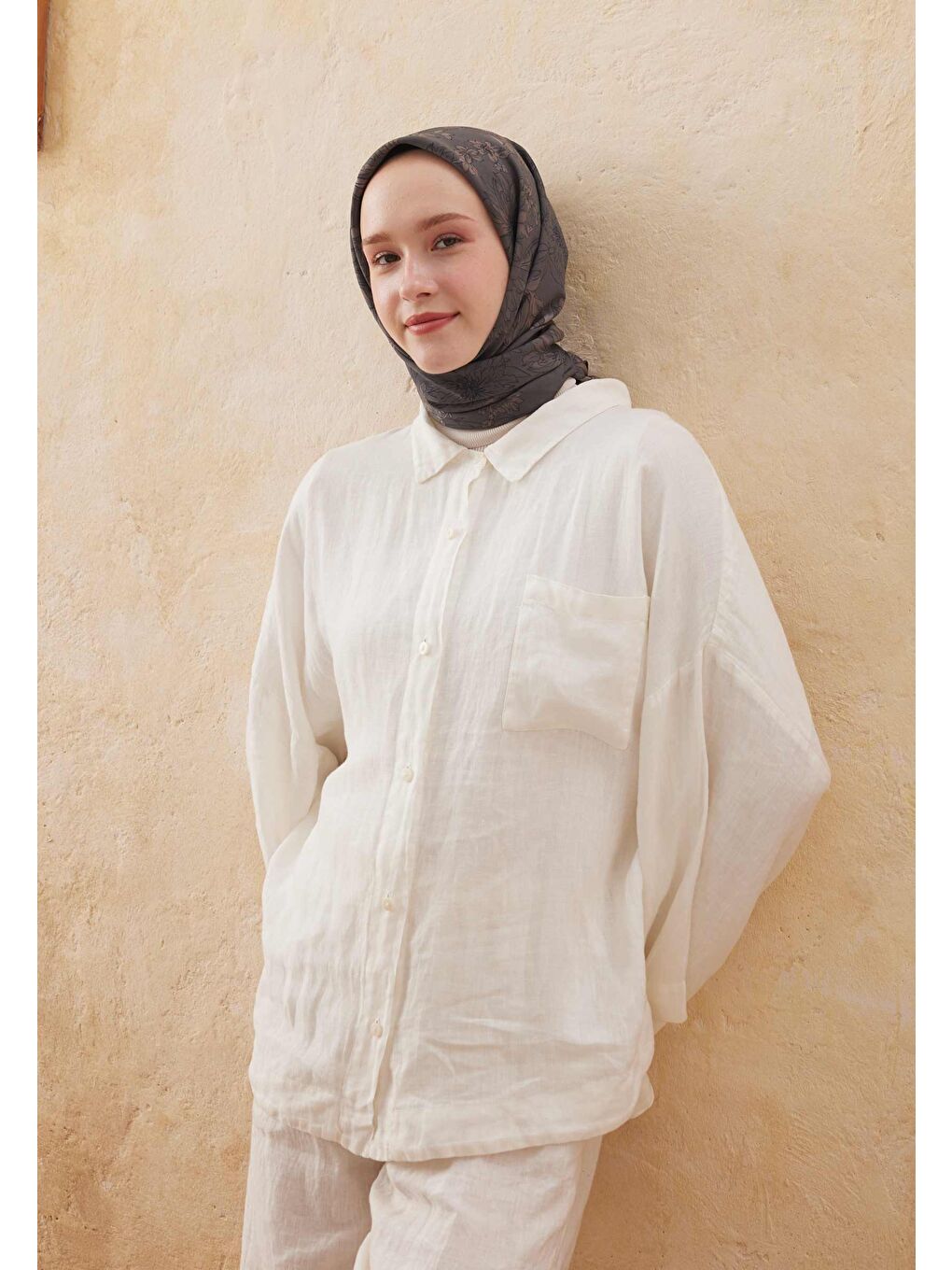 Kahverengi Aster Desen Pamuk İpek Eşarp Koyu Kahve-2