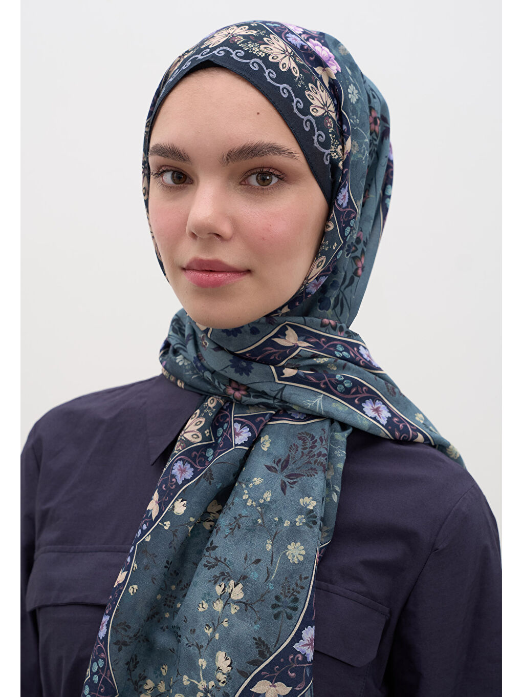Berthe Desen Şal Lacivert-3