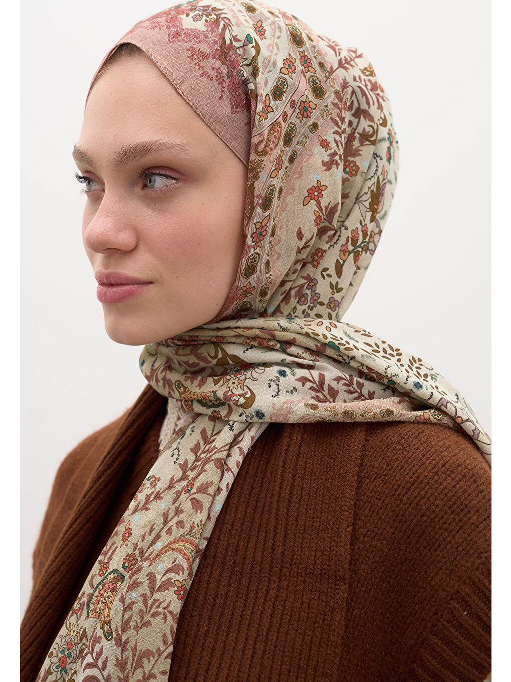 Pembe Cerıse Desen Şal Pudra-3