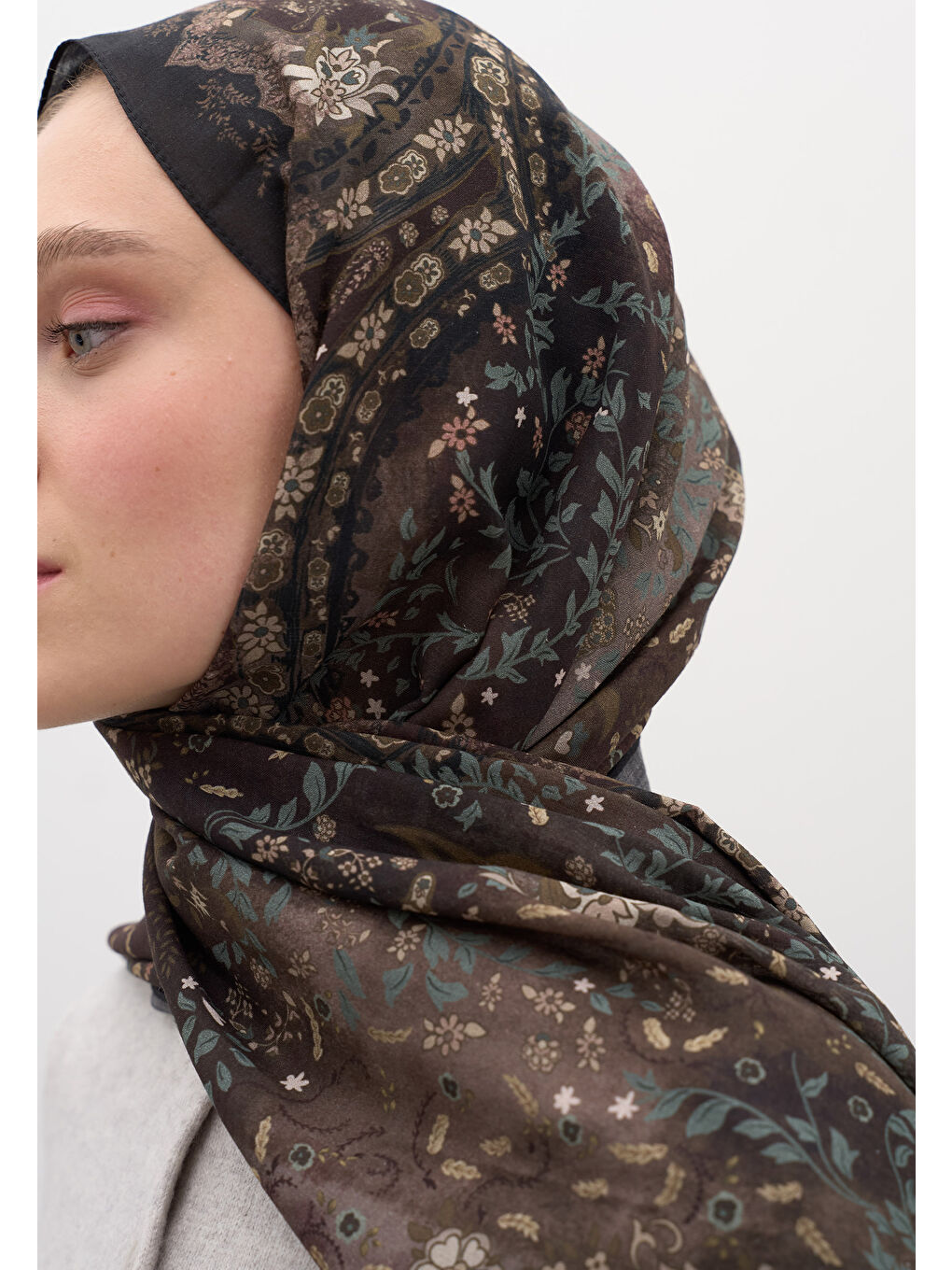 Cerıse Desen Şal Siyah-3