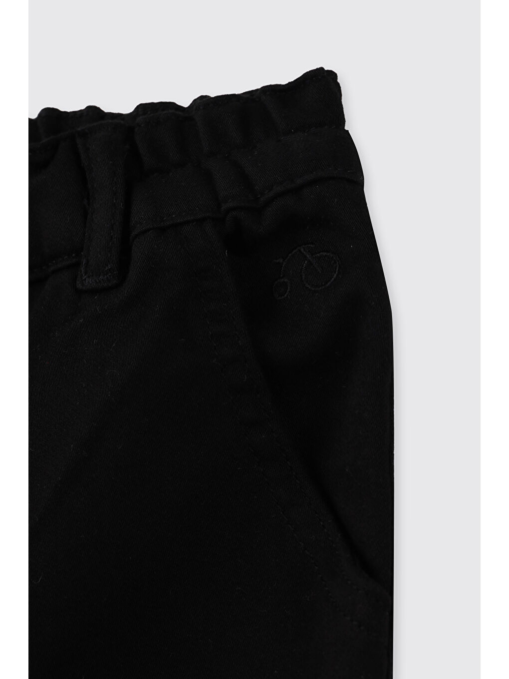 Siyah Erkek Çocuk Cepli Pantolon Bej-3