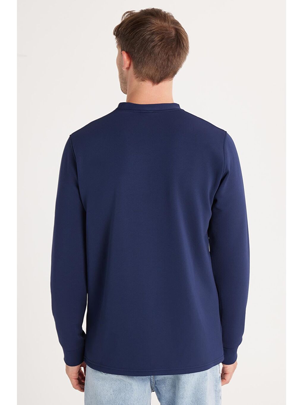 Erkek Standart Fit Pamuklu Bisiklet Yaka Şardonlu Baskılı İndigo Sweatshirt-4