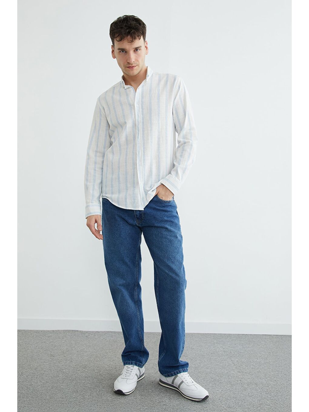 Mavi Çizgili Keten Görünümlü Gömlek-2