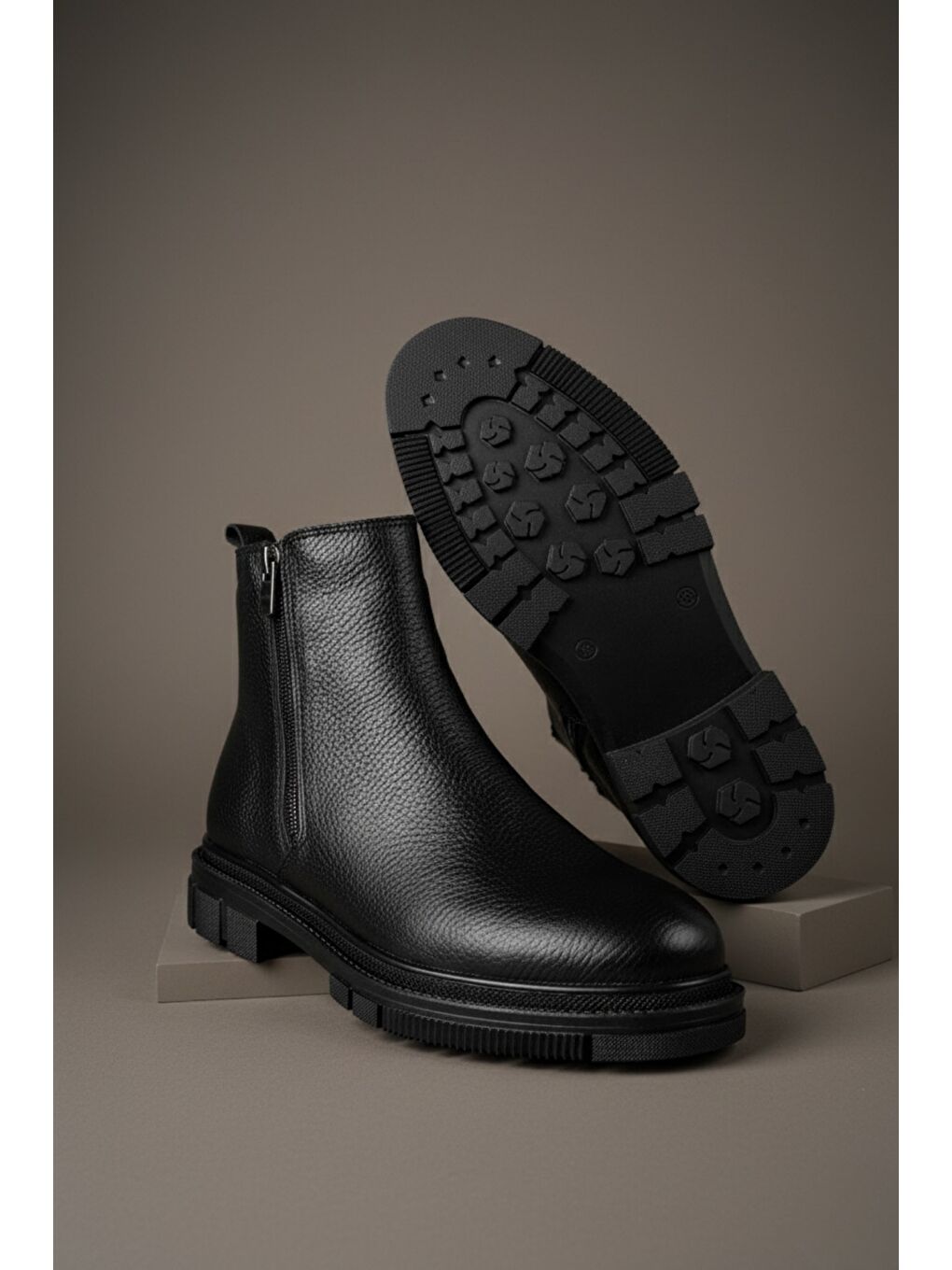 Siyah CHELSEY Hakiki Deri Çift Fermuarlı Erkek Kışlık Bot