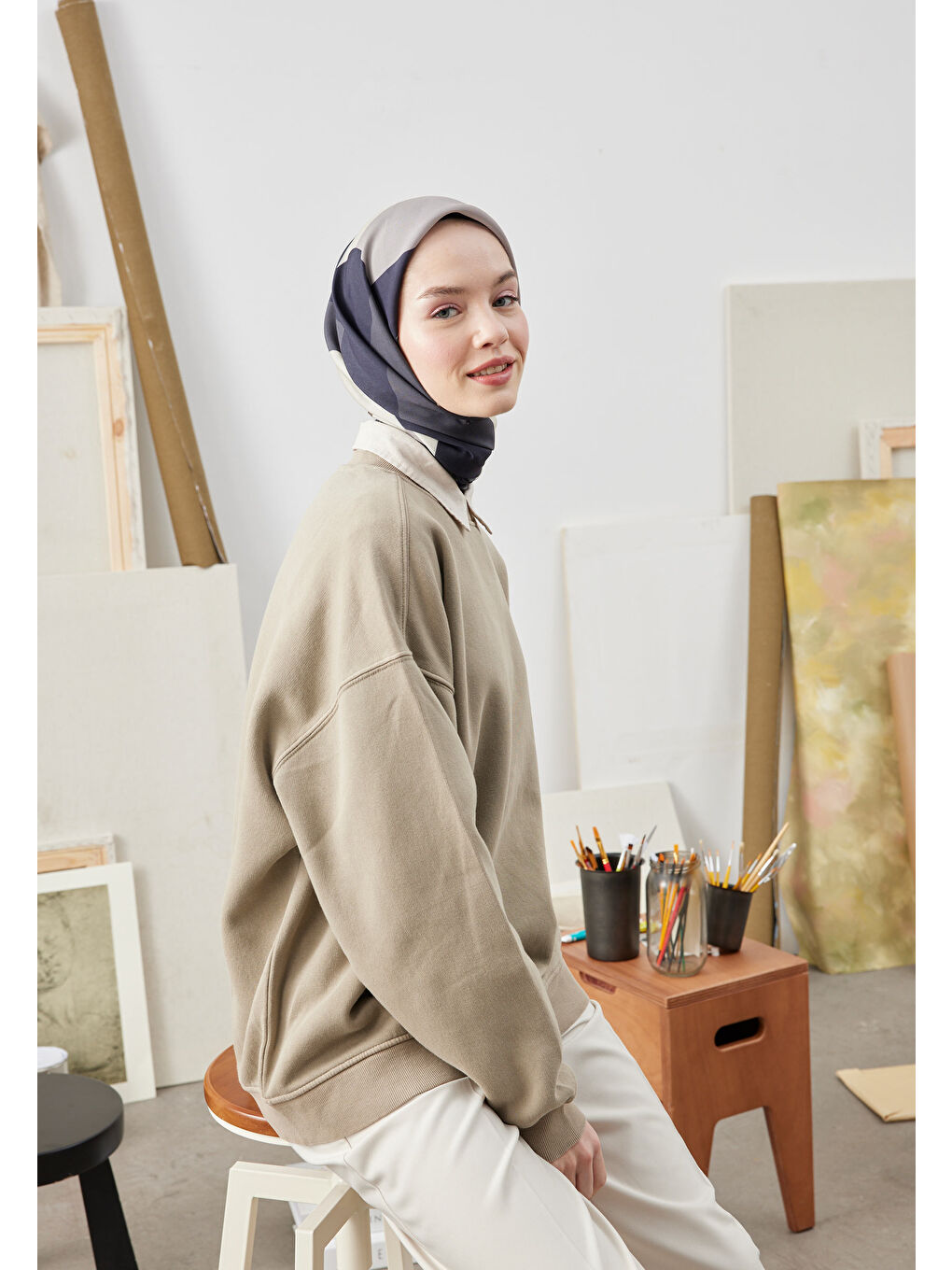 Multı Colors Desen Pamuk İpek Eşarp Lacivert-2