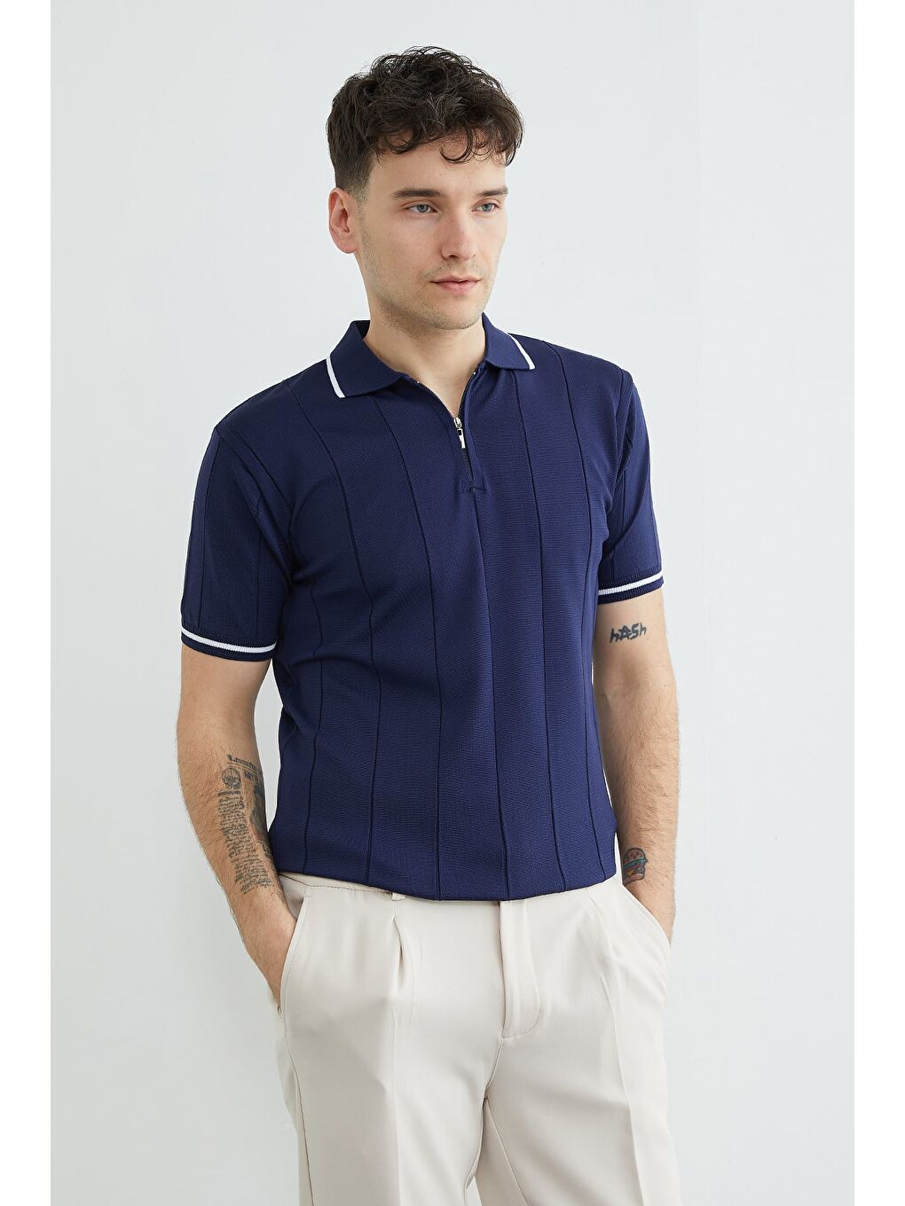 Lacivert Yarım Fermuarlı Çizgili Triko Tişört
