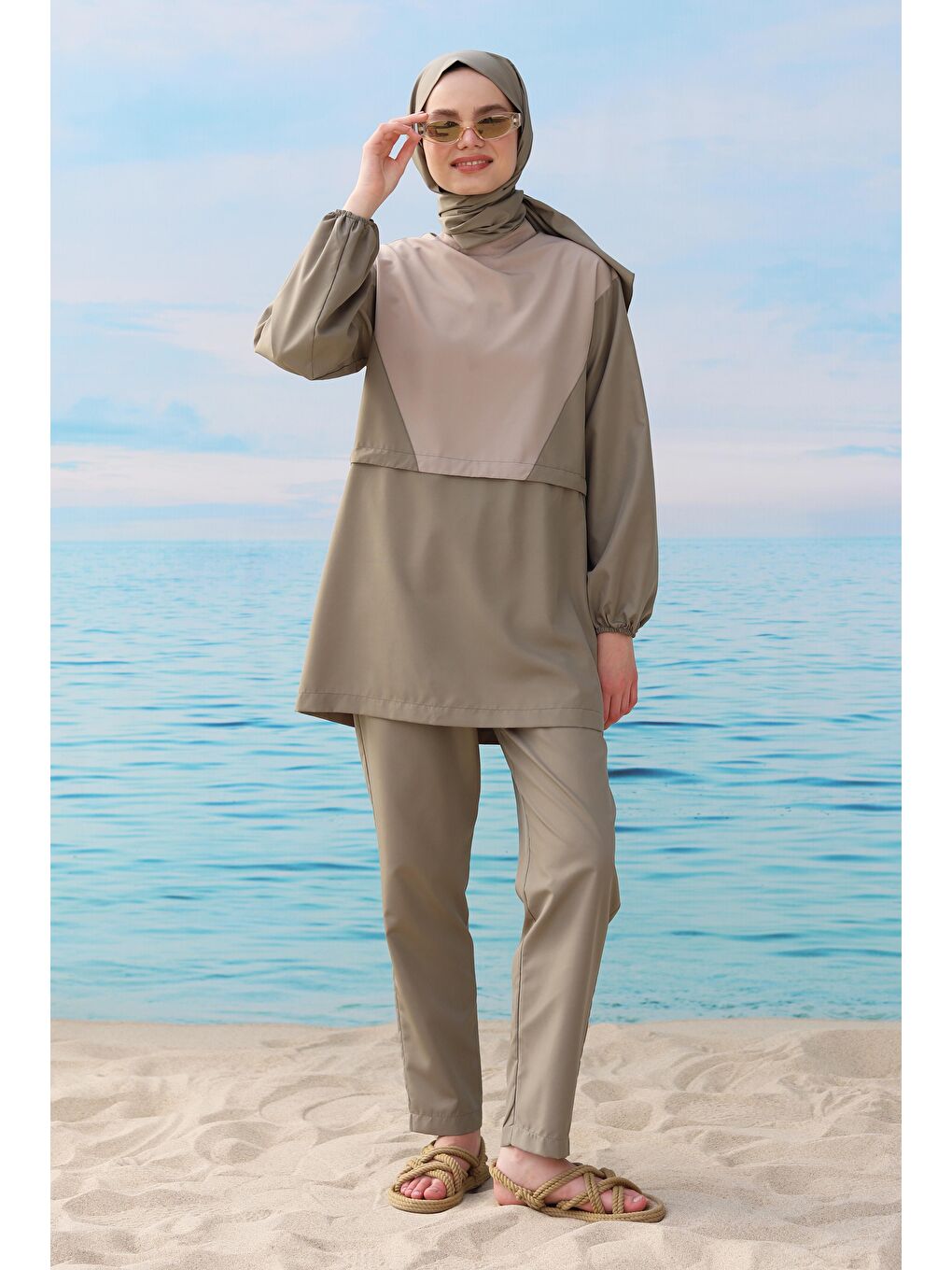 Garnili Yüzme Takımı Açık Haki