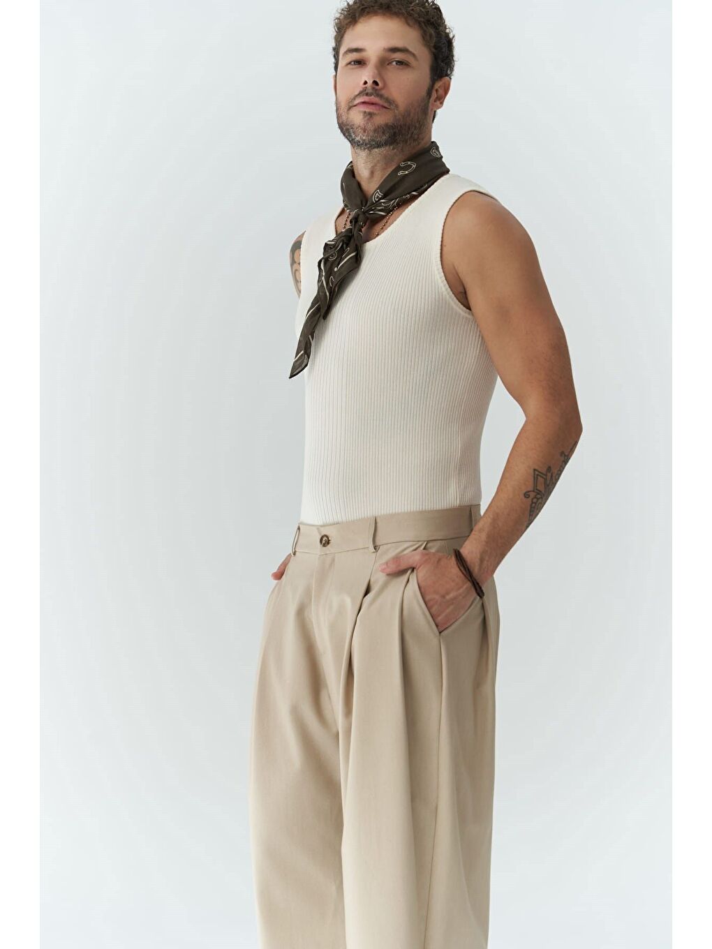 Hector Bej Geniş Paça Erkek Pantolon-3