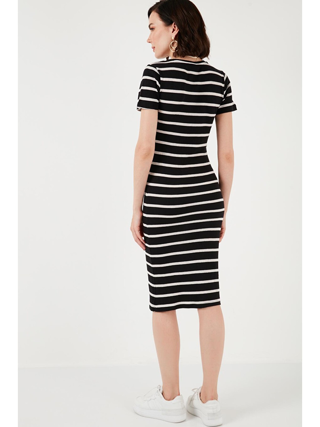 Siyah Slim Fit Çizgili Pamuklu Bisiklet Yaka Kısa Kollu Midi Elbise 5865700-4