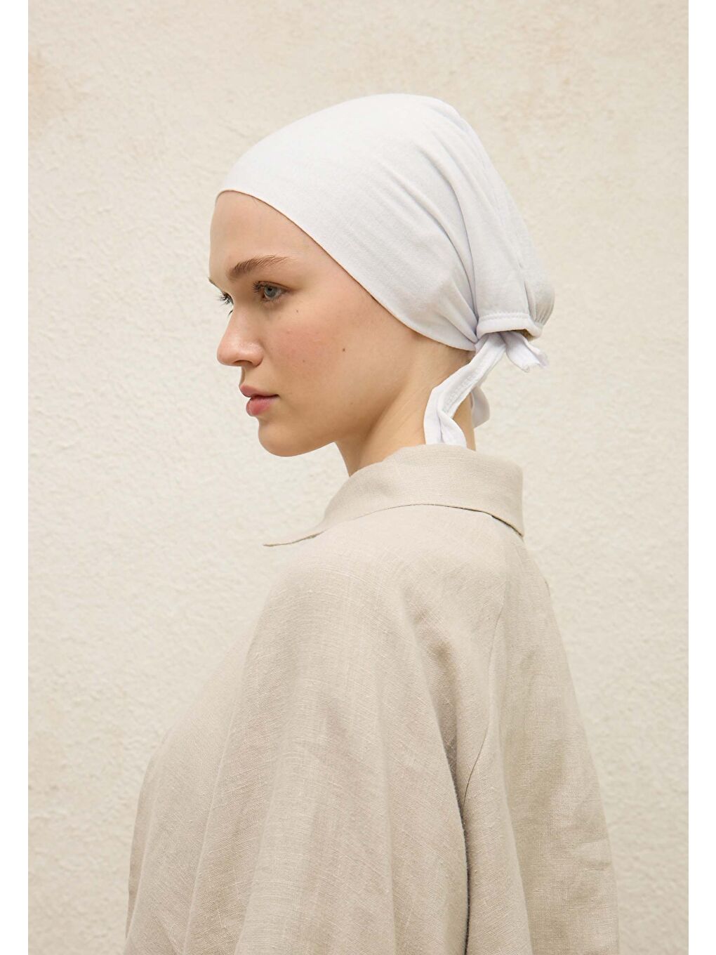 Dikişsiz Düz Bone(Eva) Beyaz-1