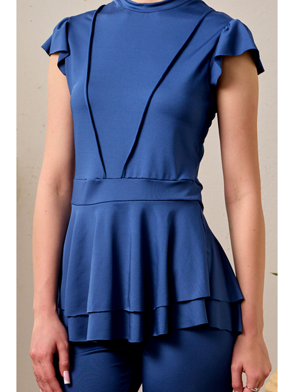 Elastanlı Kolsuz Yarı Kapalı Mayo Fırfır Detaylı T1024-19 Lacivert-2