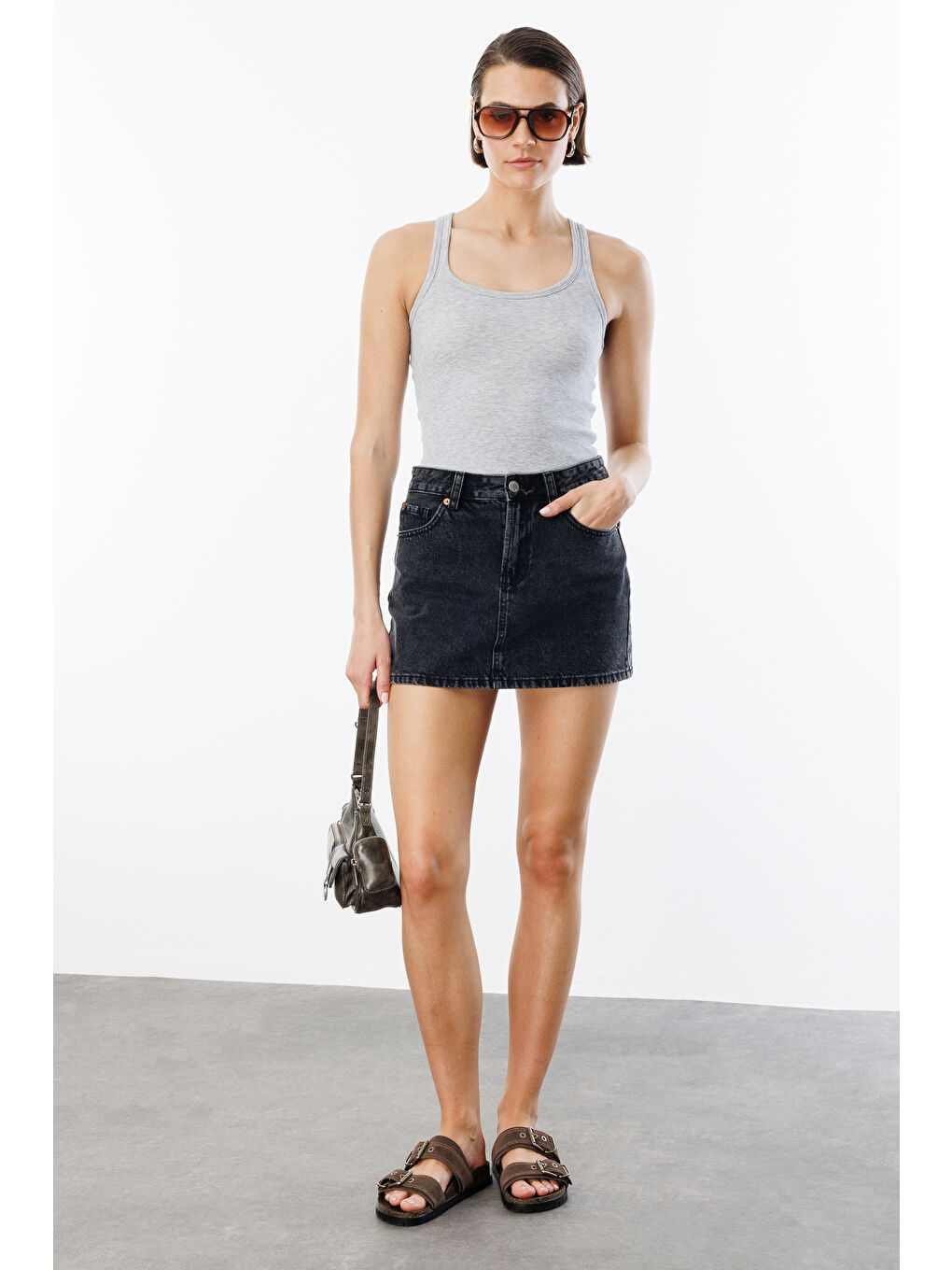 Gri Kadın Fitilli Görünümlü Kalın Askılı Basic Atlet ATLET1-3