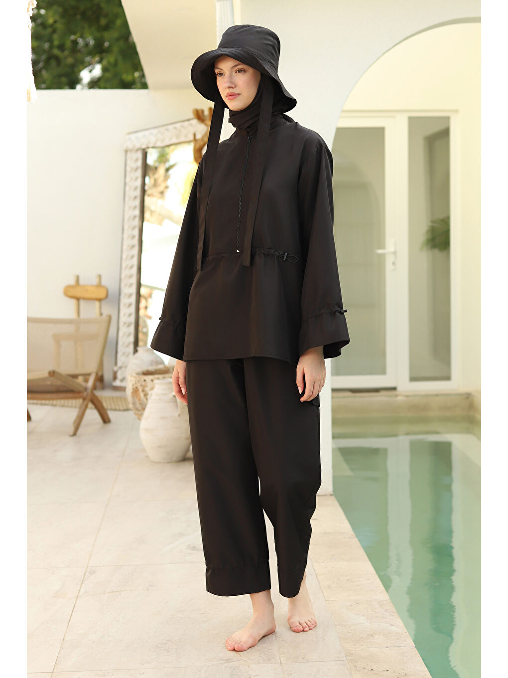 Geniş Manşetli Yüzme Takımı Siyah-3