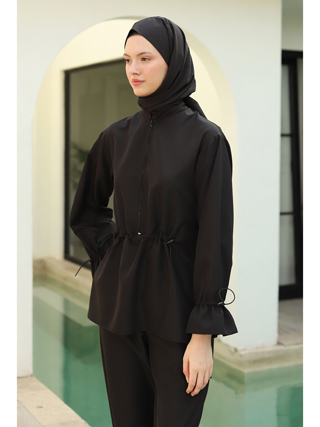 Geniş Manşetli Yüzme Takımı Siyah-4