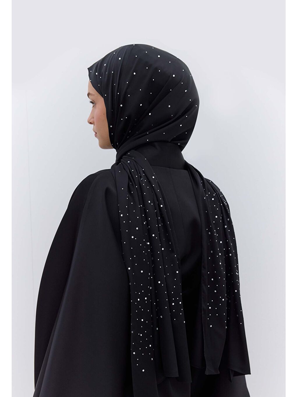 Strass Taşlı İpeksi Şal Siyah Gümüş-3