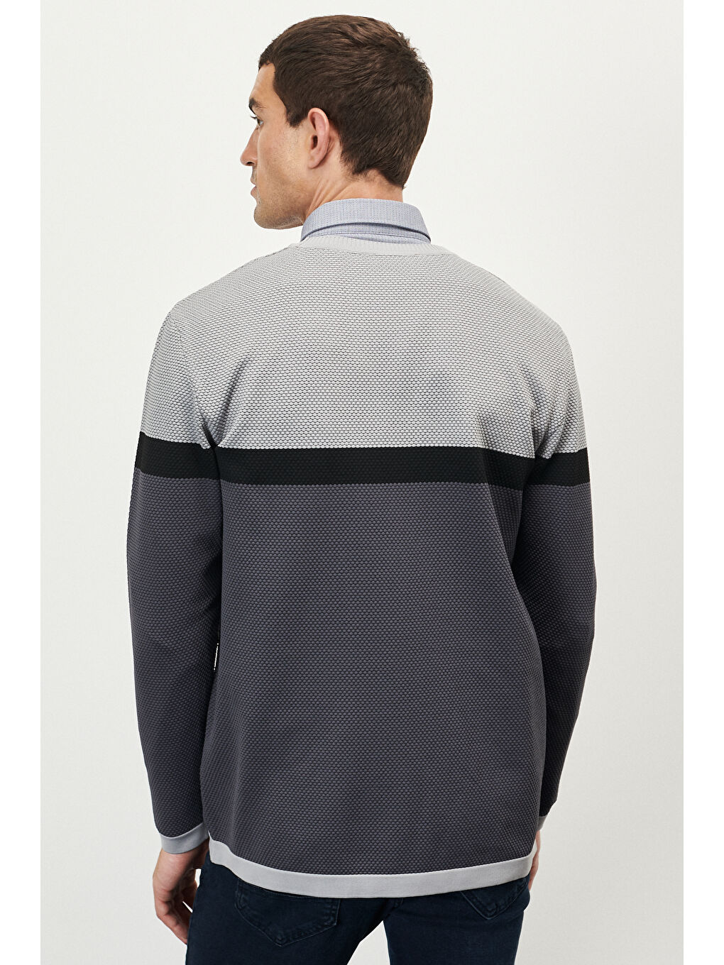 Erkek Gri-Siyah Standart Fit Normal Kesim Bisiklet Yaka Petek Dokulu Kışlık Triko Kazak-3
