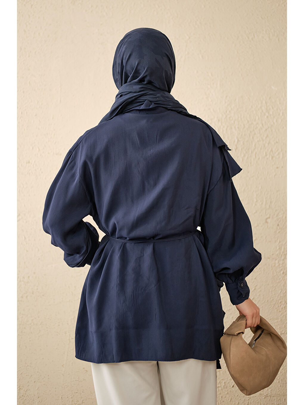 Kadın Volanlı Bağcıklı Gömlek Lacivert-4