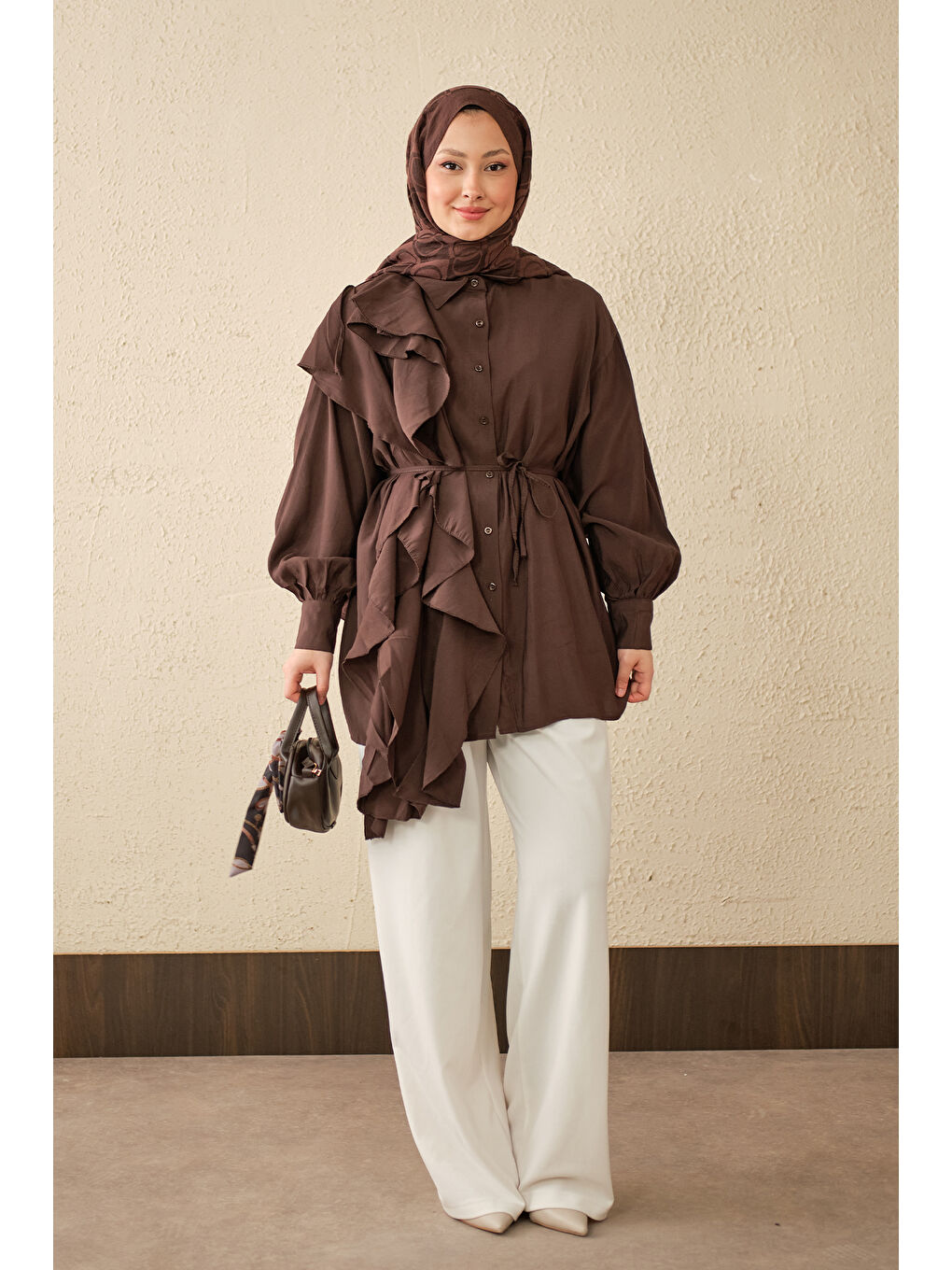 Kadın Volanlı Bağcıklı Gömlek Kahverengi-1