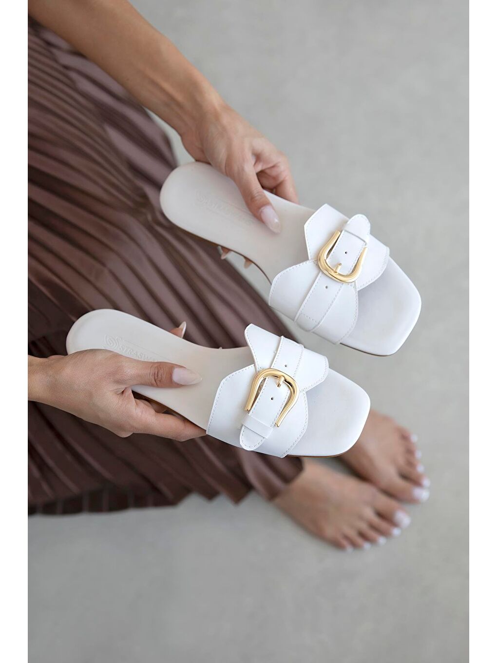 Pablo Kadın Günlük Deri Terlik Beyaz-1