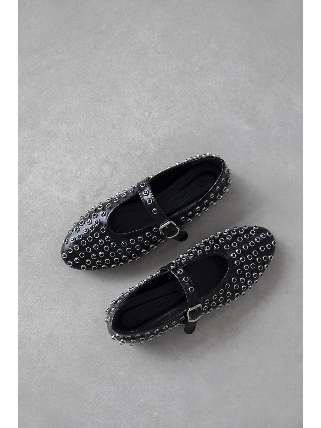 Sofia Kadın Drop Detay Kıışık Deri Babet Siyah-3