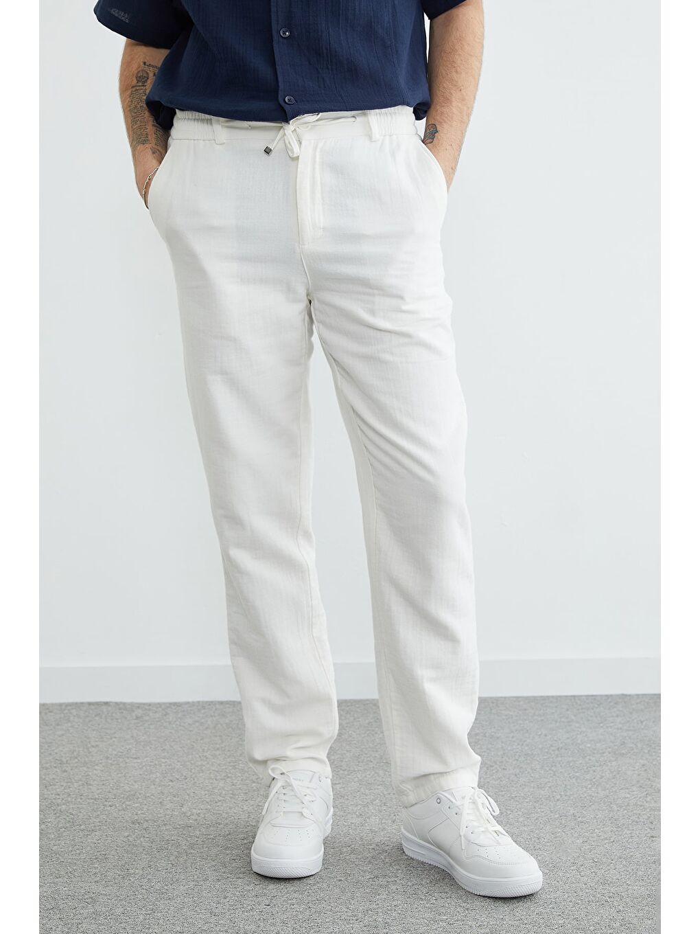 Ekru Beli Lastikli Müslin Kumaş Pantolon-1