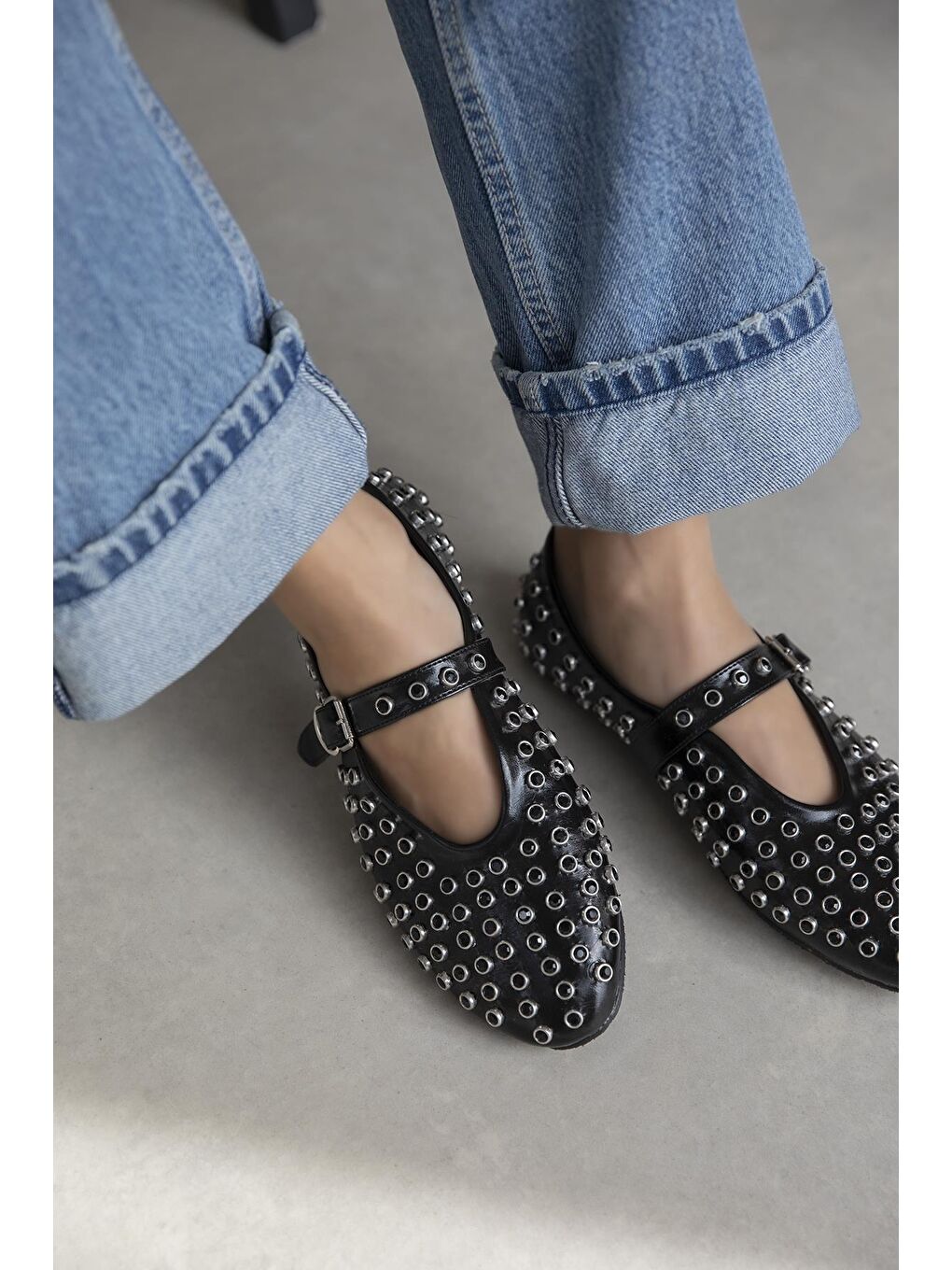 Sofia Kadın Drop Detay Kıışık Deri Babet Siyah-4