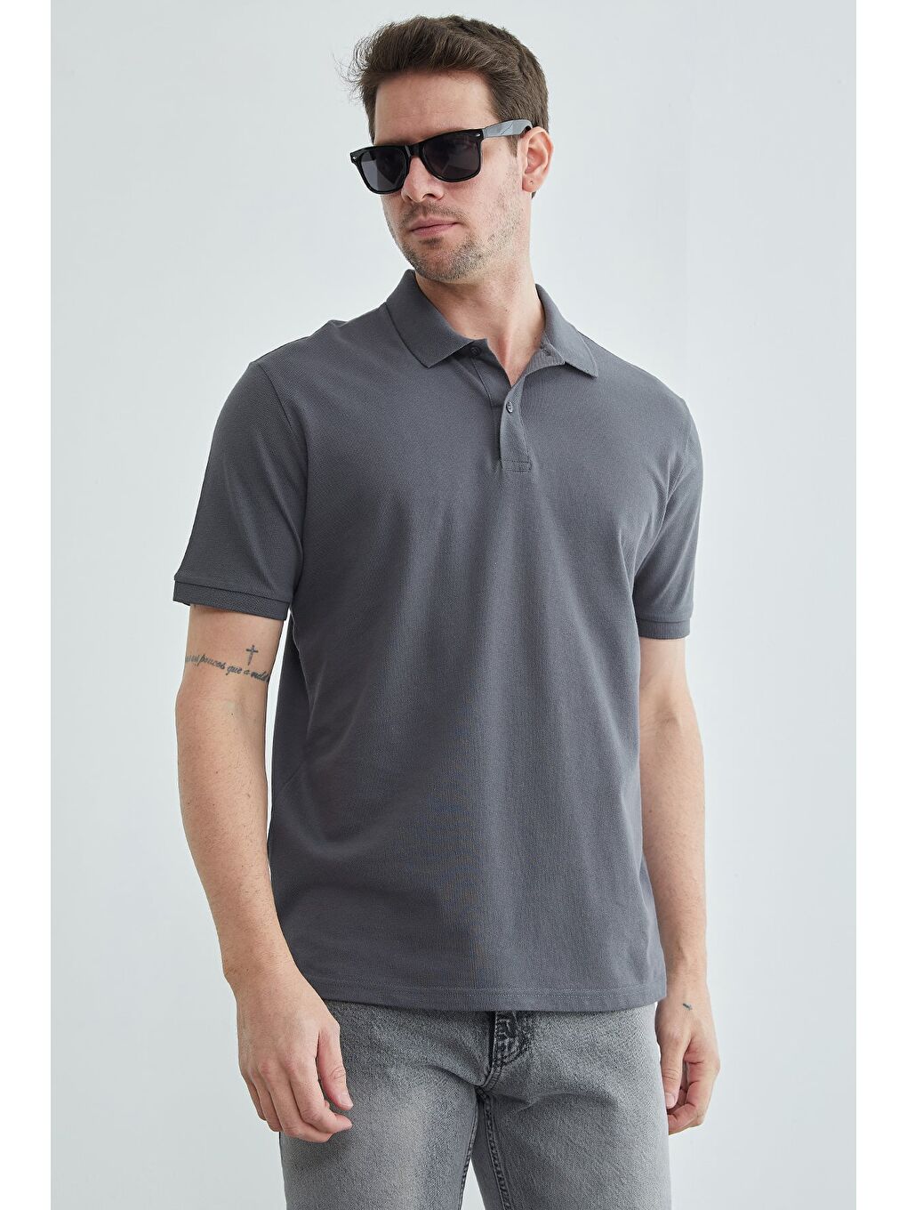 Gri Basic Polo Yaka Pike Tişört-3