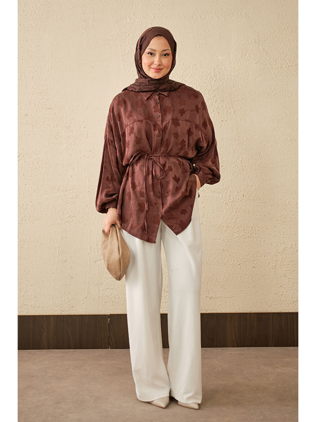 Kadın Yonca Desen Saten Bel Bağlamalı Gömlek Bordo-1