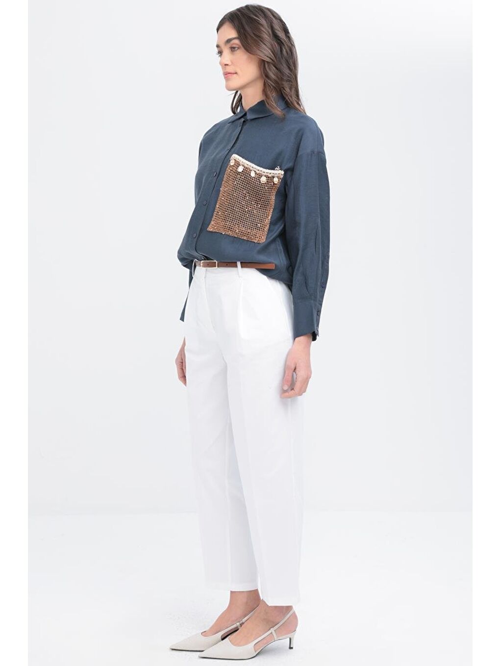 Beyaz-Kemerli Boru Paça Pantolon-2