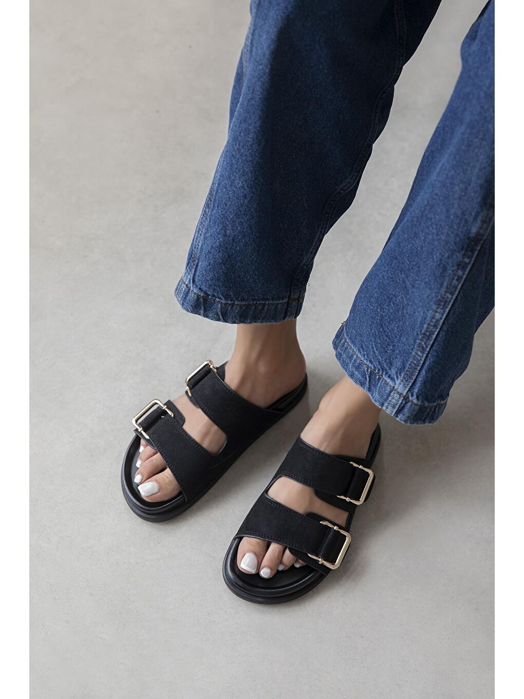 Axel Kadın Toka Detay Günlük Konfor Süet Terlik Siyah-1