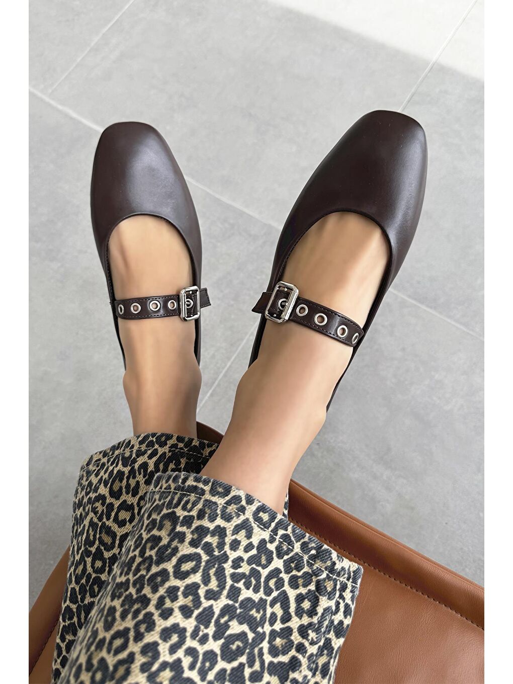 Kahverengi Jules  Kadın  Kemer  Detay  Deri  Babet Kahve-5