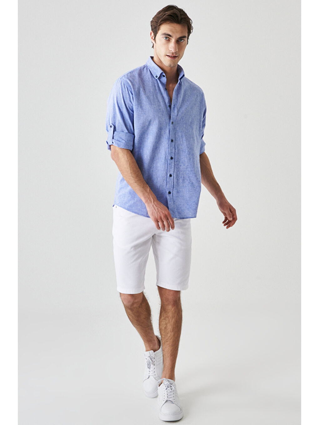 Mavi Erkek Saks Comfort Fit Rahat Kesim Düğmeli Yaka Casual Keten Gömlek-2