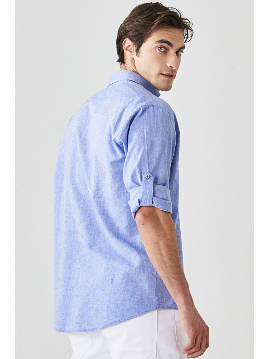 Mavi Erkek Saks Comfort Fit Rahat Kesim Düğmeli Yaka Casual Keten Gömlek-6