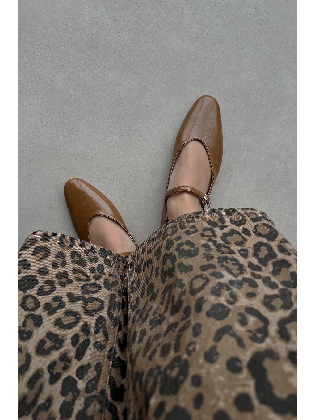 Kahverengi Leroy  Kadın Kırışık Deri Babet Camel-1